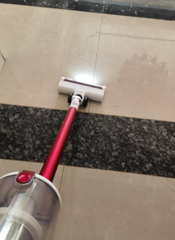 吸尘器哪个牌子好？这次我终于卷赢了！(图2)